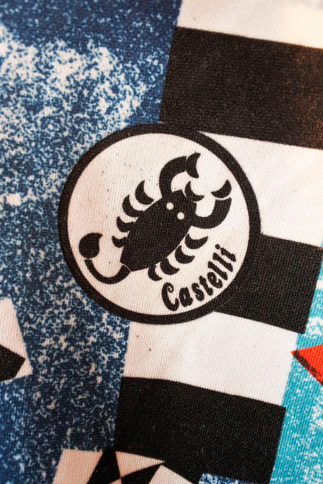 Castelli buntes Trikot