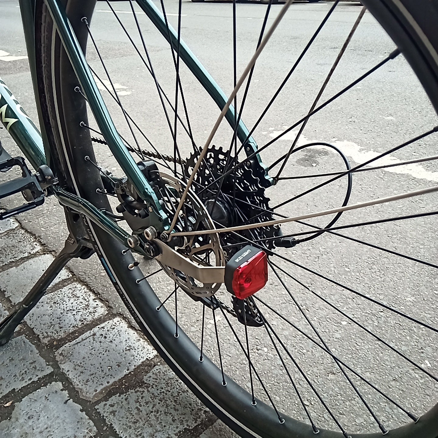 Zusatzbeleuchtung IKZI Induktion für Achsenmontage