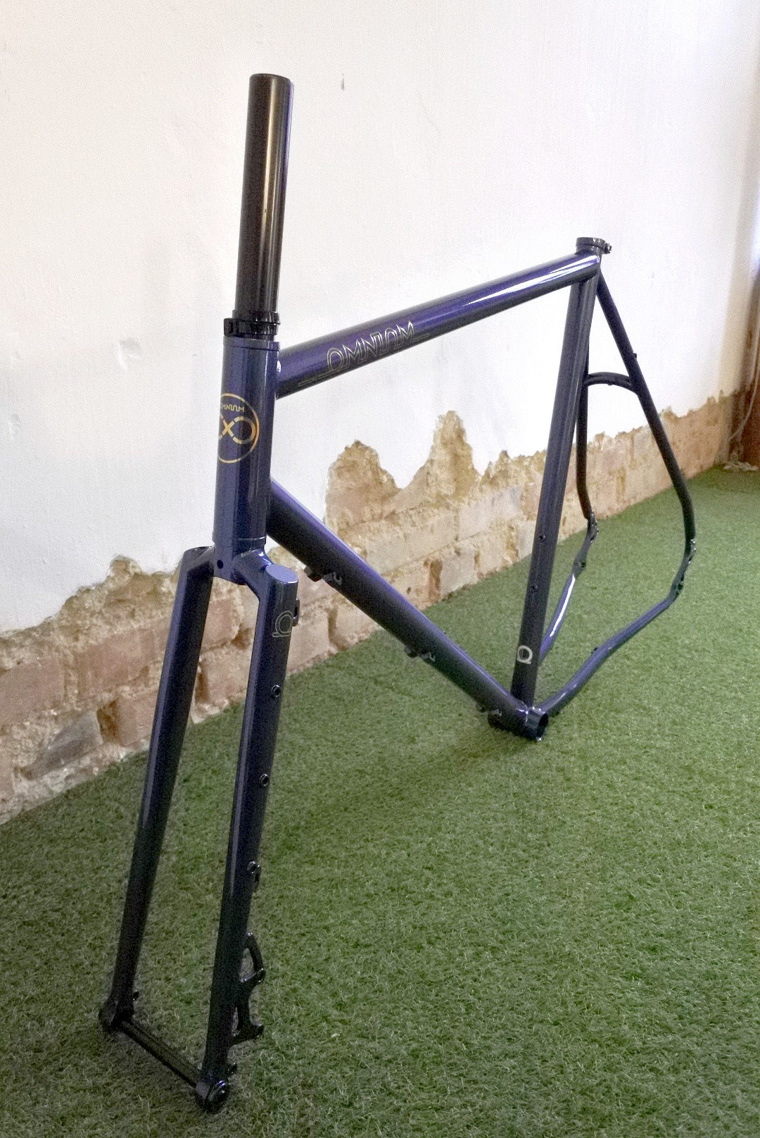 Omnium CXC V3 Rahmen