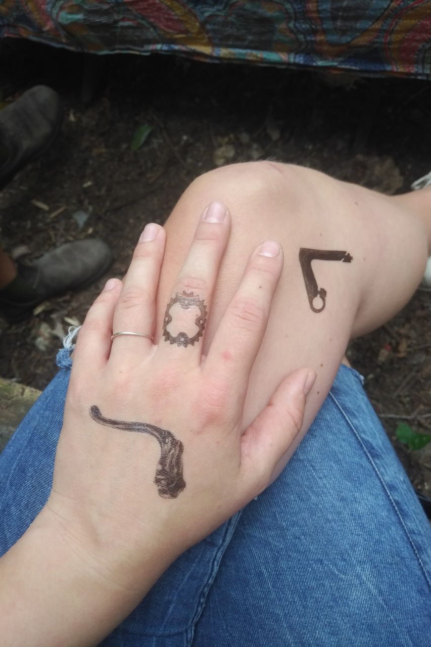 "I like the freedom but(t).." temporary tattoos
